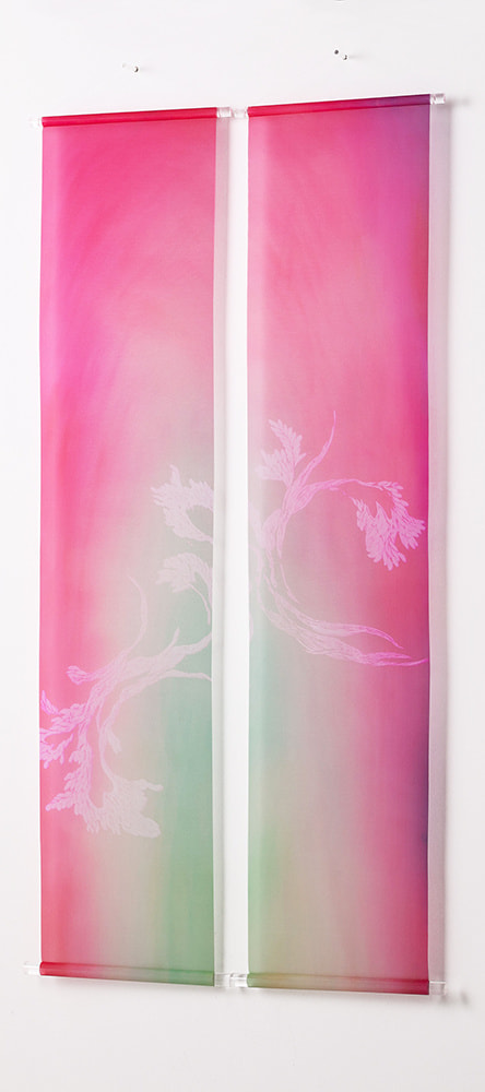 美濃友禅タペストリー　天空シリーズ　二枚セット商品　桃源